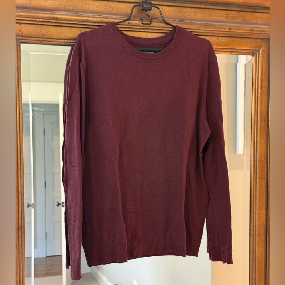 Men's Crewneck Sweater - Burgundy